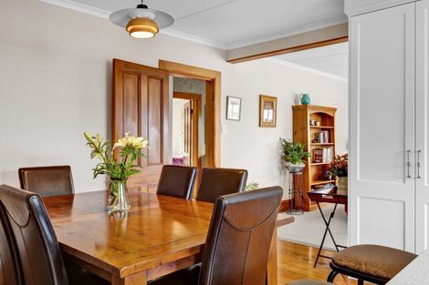 Photo of property in 13 Chilman Street, Strandon, New Plymouth, 4312