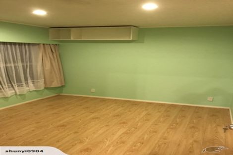 Photo of property in 1/50 Gladstone Road, Northcote, Auckland, 0627