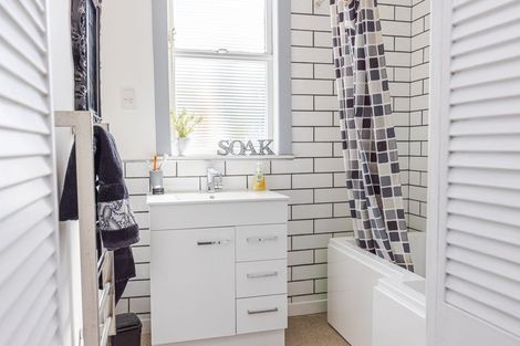 Photo of property in 44 Bignell Street, Gonville, Whanganui, 4501