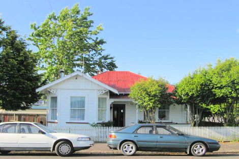 Photo of property in 8 Huia Street, Taumarunui, 3920
