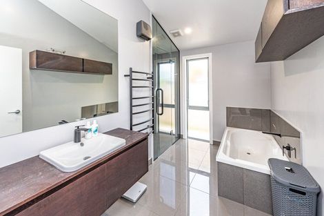 Photo of property in 3 Kamahi Street, Castlecliff, Whanganui, 4501