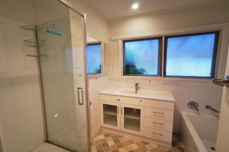 Photo of property in 16 Helena Road, Hillcrest, Hamilton, 3216