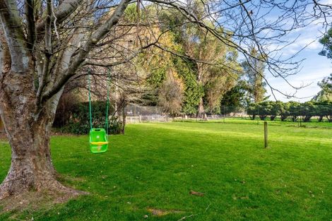 Photo of property in 147 Outram-mosgiel Road, Mosgiel, Outram, 9073