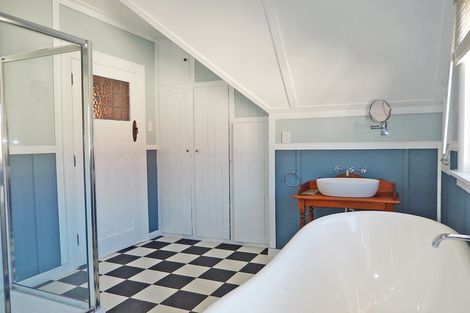 Photo of property in 11 Wharfe Street, South Hill, Oamaru, 9400