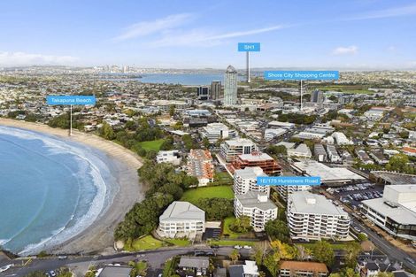 Photo of property in 1e/175 Hurstmere Road, Takapuna, Auckland, 0622