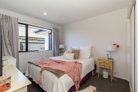 Photo of property in 10 Emma Street, Marshland, Christchurch, 8083