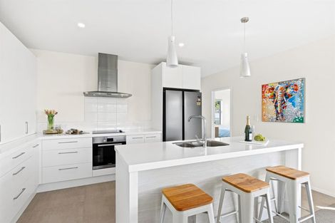 Photo of property in 35 Fairwater Road, Warkworth, 0910