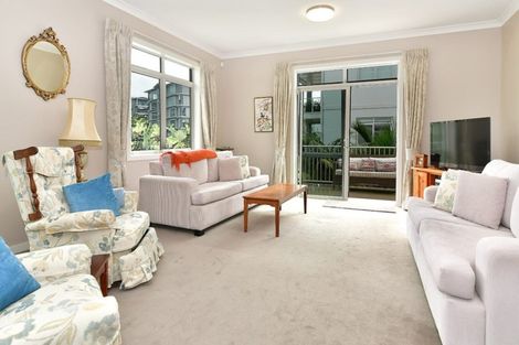 Photo of property in 19 Parkside Drive, Orewa, 0931