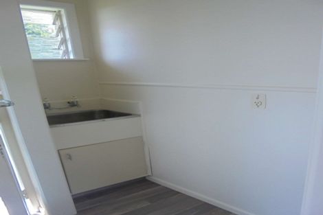 Photo of property in 33a Southsea Crescent, Silverdale, Hamilton, 3216