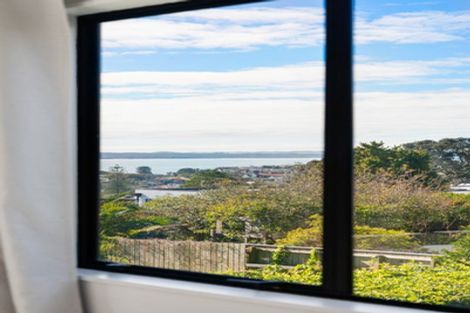 Photo of property in 2b Tokomaru Street, Orakei, Auckland, 1071