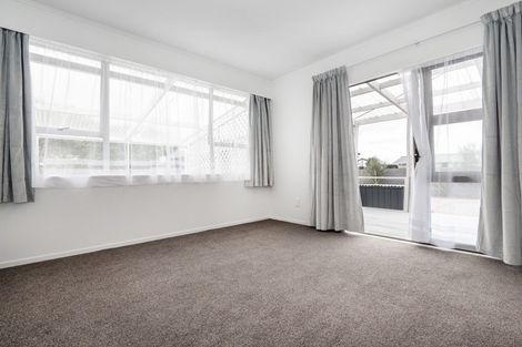 Photo of property in 18 Scott Drive, Flaxmere, Hastings, 4120