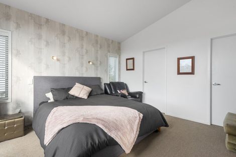 Photo of property in 27 Bayvista Close, Welcome Bay, Tauranga, 3112