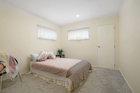 Photo of property in 25 Pomaria Road, Henderson, Auckland, 0610