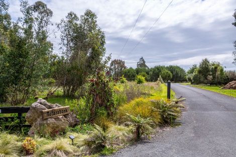 Photo of property in 672g Te Whiti Road, Te Whiti, Masterton, 5884