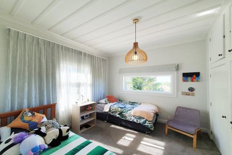 Photo of property in 2 Kipling Avenue, Hospital Hill, Napier, 4110