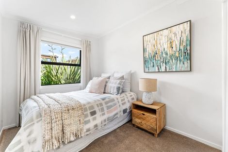 Photo of property in 23 Melandra Road, Stanmore Bay, Whangaparaoa, 0932