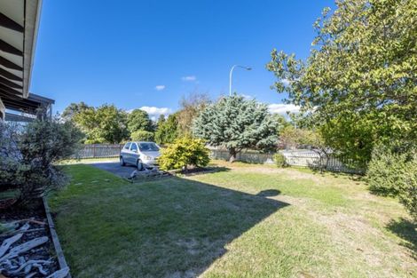 Photo of property in 61 Arawhata Road, Paraparaumu, 5032