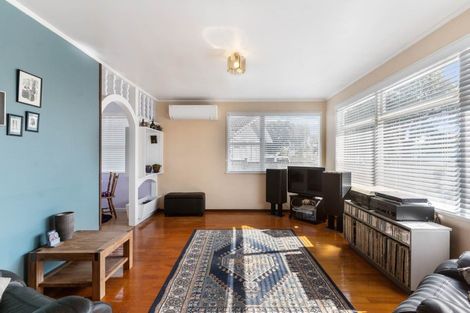 Photo of property in 130 Rowandale Avenue, Manurewa, Auckland, 2102