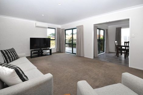 Photo of property in 26 Waitoa Street, Waiuku, 2123