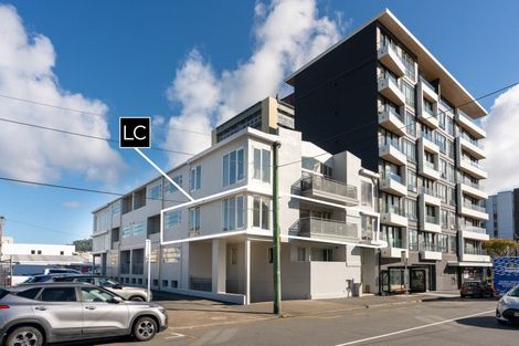 Photo of property in Elizabeth Street Chapel, 5/6 Elizabeth Street, Mount Victoria, Wellington, 6011