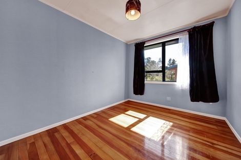 Photo of property in 13 Vancouver Place, Marfell, New Plymouth, 4310