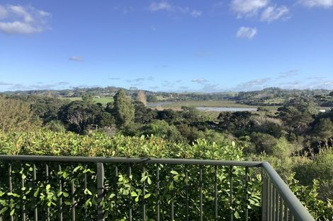 Photo of property in 27 Matheson Road, Red Beach, 0932