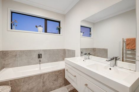 Photo of property in 3 Magnolia Lane, Kaukapakapa, Helensville, 0875