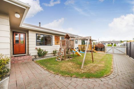 Photo of property in 15 Mountfort Grove, Feilding, 4702