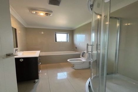 Photo of property in 236a Whitney Street, Blockhouse Bay, Auckland, 0600