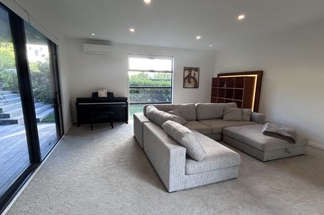 Photo of property in 4c Beach Road, Castor Bay, Auckland, 0620