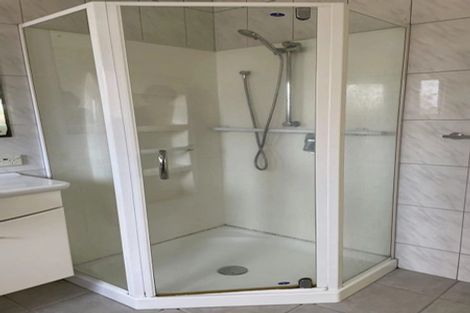 Photo of property in 66 Gills Road, Bucklands Beach, Auckland, 2014