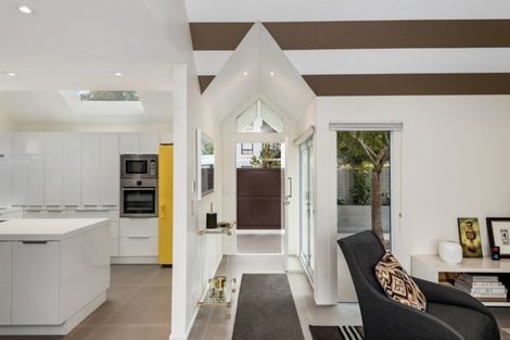 Photo of property in 21 Conference Street, Christchurch Central, Christchurch, 8013