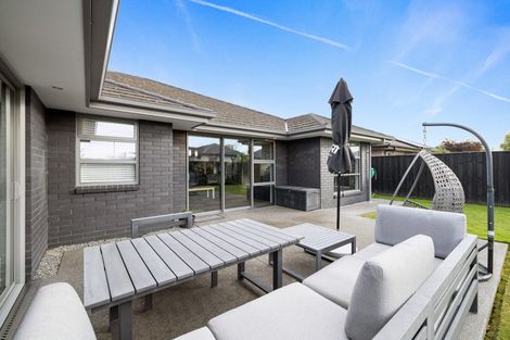 Photo of property in 32 Parklea Avenue, Halswell, Christchurch, 8025