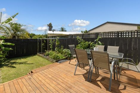 Photo of property in 411b Ngatai Road, Bellevue, Tauranga, 3110