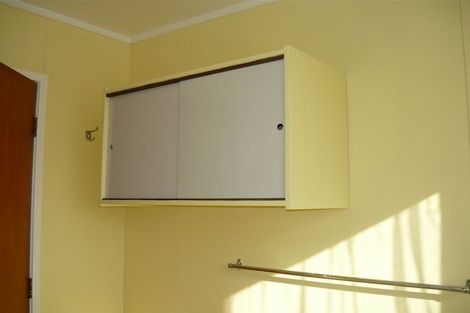 Photo of property in 50 Golf Road, New Lynn, Auckland, 0600