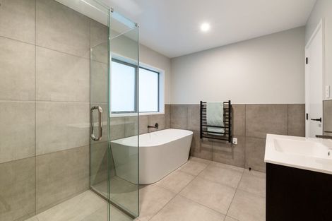 Photo of property in 60b Wilson Road South, Paengaroa, 3189