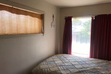 Photo of property in 8 Dalton Place, Burnside, Christchurch, 8053