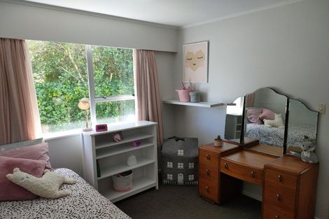 Photo of property in 4b Cedar Street, Maungaraki, Lower Hutt, 5010