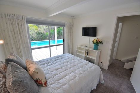 Photo of property in 1 Island View Terrace, Waikanae Beach, Waikanae, 5036