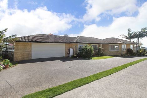 Photo of property in 46 Torkar Road, Clarks Beach, 2122