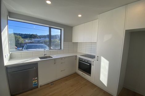 Photo of property in 2/130 Richmond Street, Petone, Lower Hutt, 5012