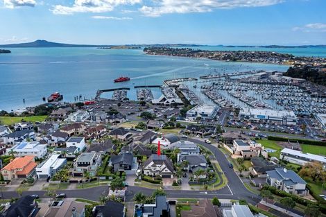 Photo of property in 13 Compass Way, Half Moon Bay, Auckland, 2012