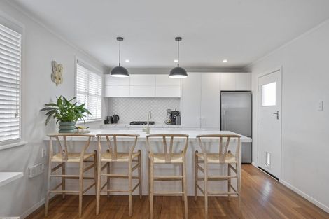 Photo of property in 6 Corbett Place, Onekawa, Napier, 4110