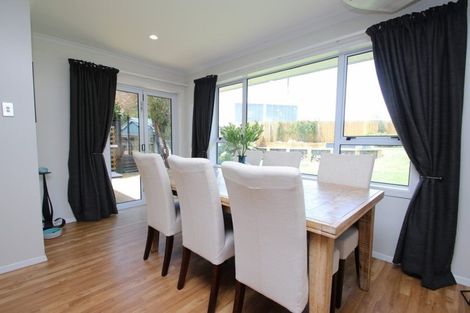 Photo of property in 92 Greenhaven Drive, Burwood, Christchurch, 8083