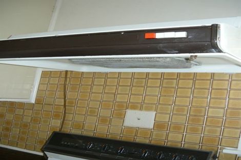 Photo of property in 50 Golf Road, New Lynn, Auckland, 0600