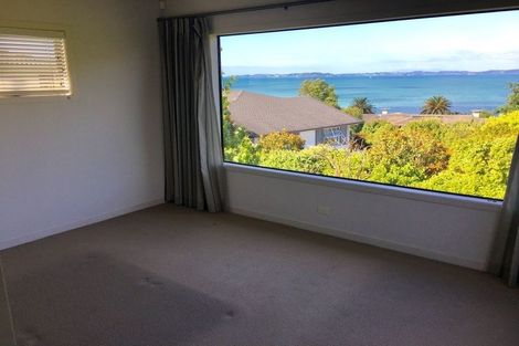 Photo of property in 1a Burford Place, Mellons Bay, Auckland, 2014