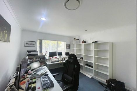 Photo of property in 10 Basra Drive, Henderson, Auckland, 0612