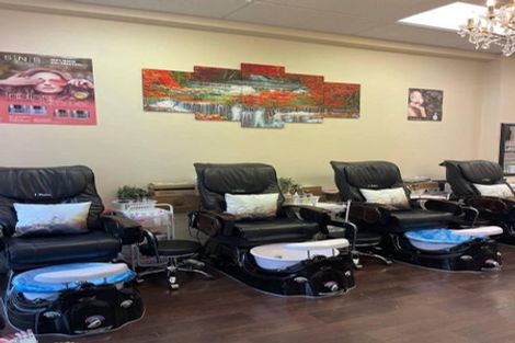 Photo of property in 18 Panama Street, Martinborough, 5711