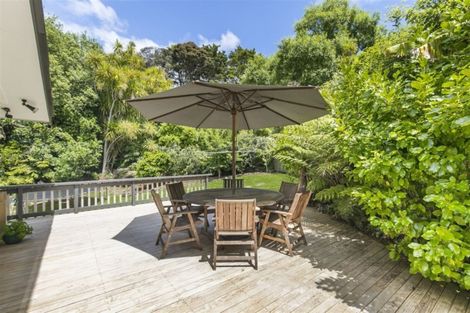 Photo of property in 6 Menear Lane, Hillcrest, Auckland, 0627