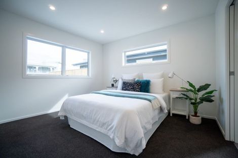 Photo of property in 13 Sutherland Crescent, Melrose, Wellington, 6023